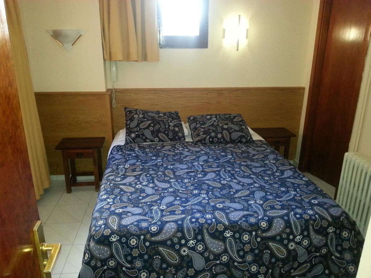 Hotel Arinsal Zimmer foto